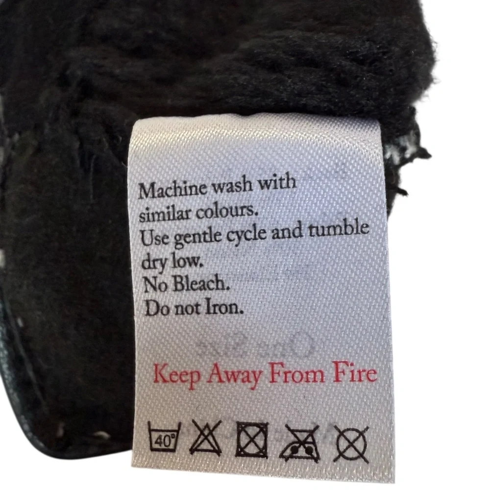 Black‎ and White Check Gloves